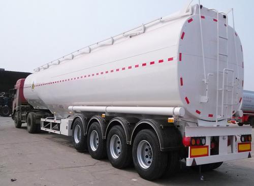 Fuel tanker